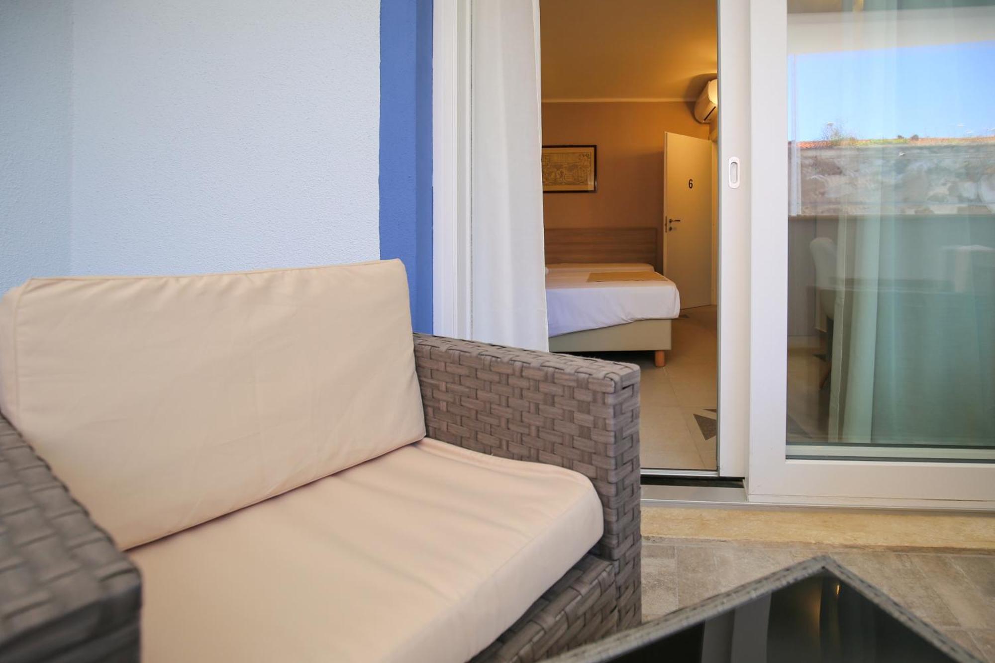 Hotel The Square Castelsardo Exterior foto