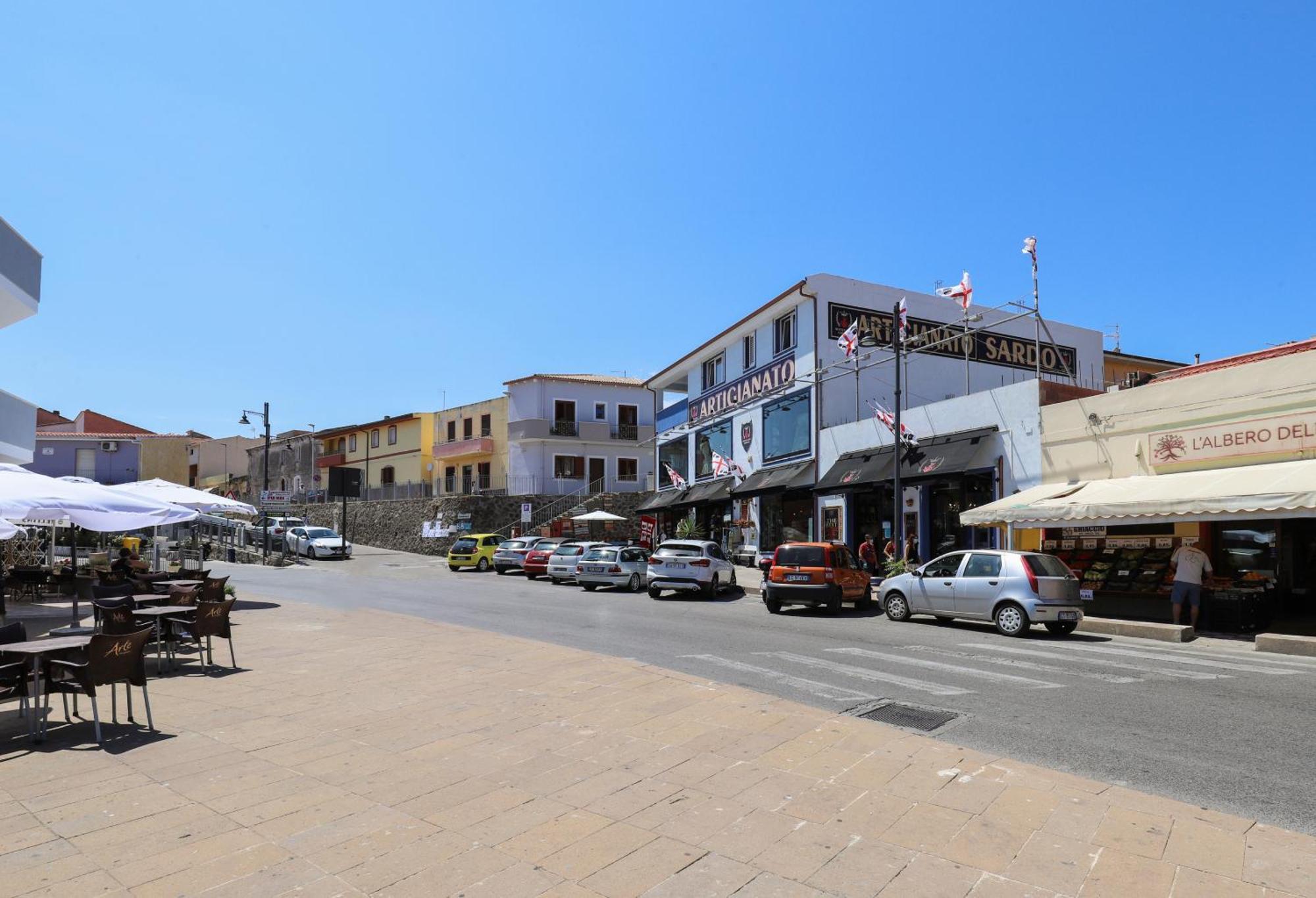Hotel The Square Castelsardo Exterior foto