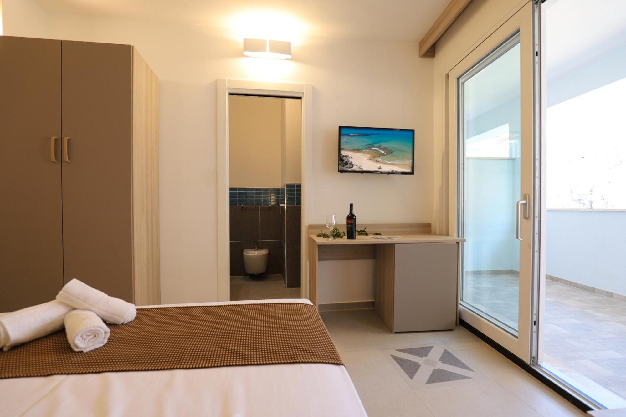 Hotel The Square Castelsardo Exterior foto